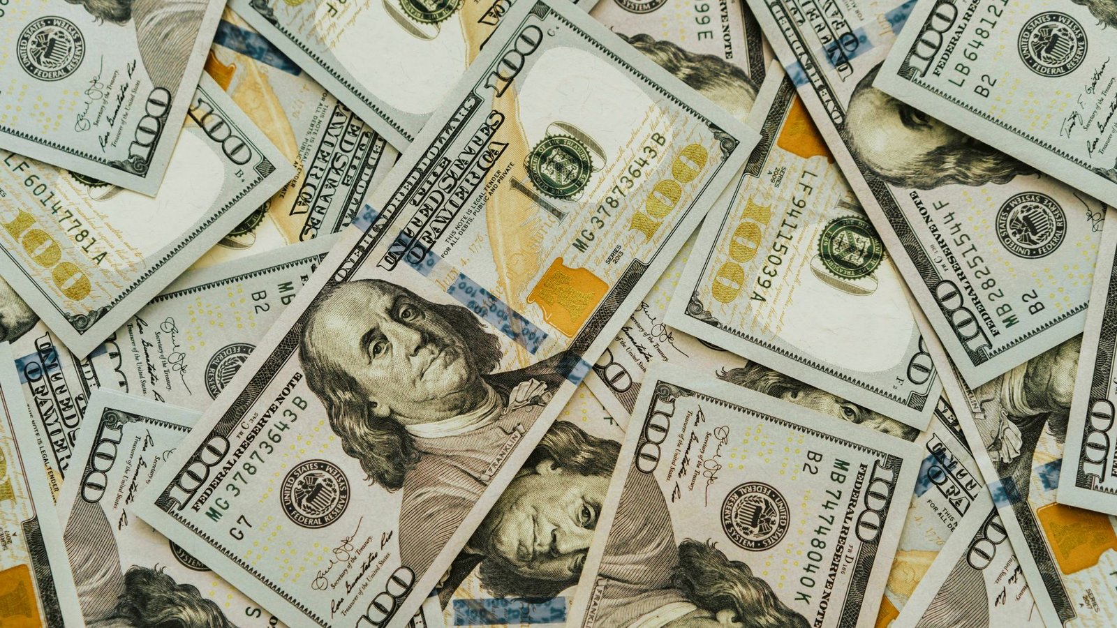 Debt Settlement vs Bankruptcies: Key Differences Explained