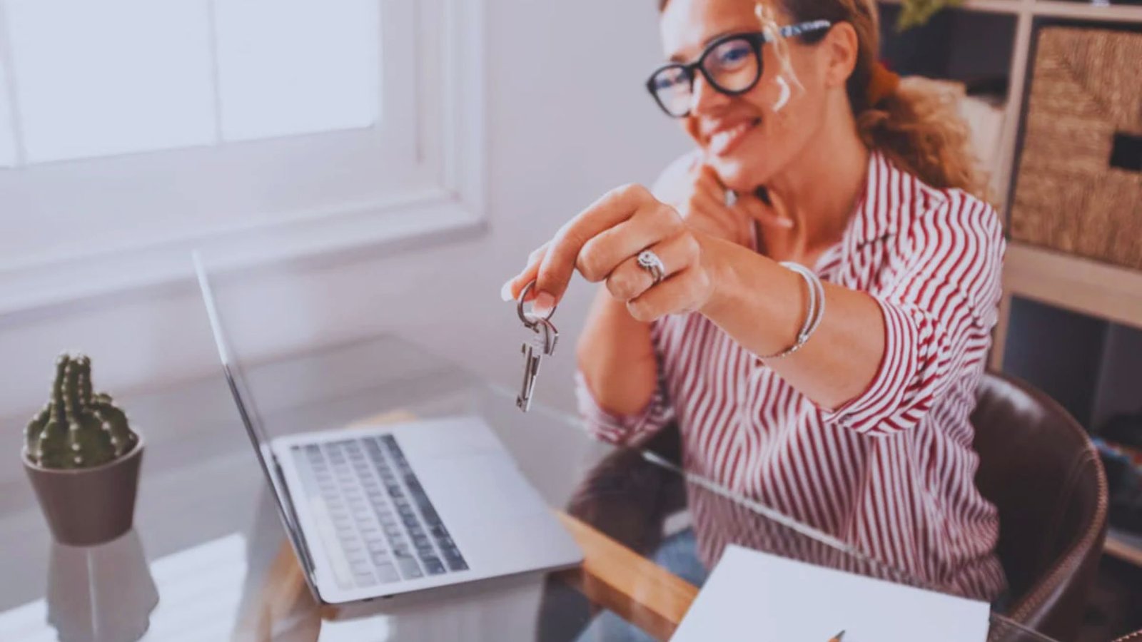 Single Tenant Investments: Pros, Cons & Key Differences